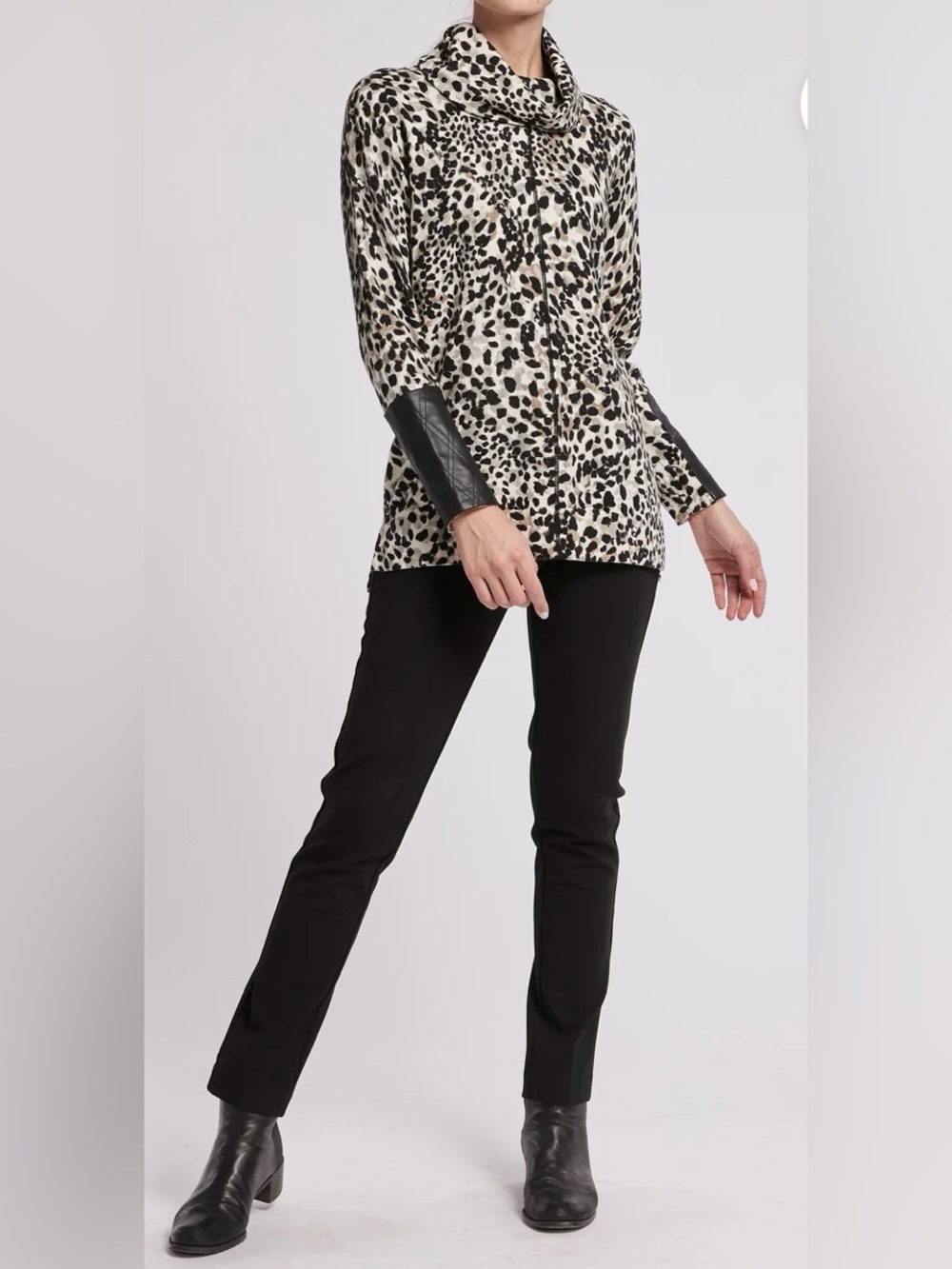 Tyler Boe Black White Navy Leopard-Print Cowl Neck Cotton Cashmere Blend Large